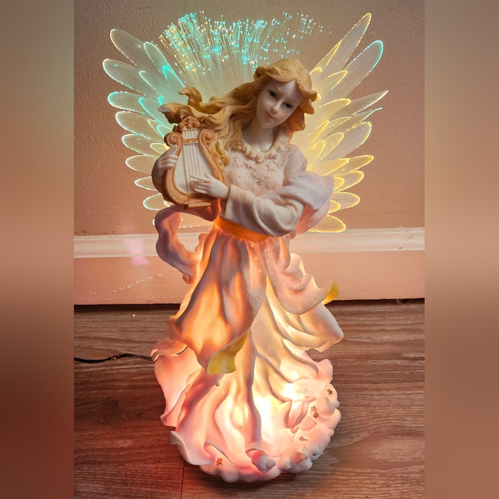 Treasures Optic Angel 16" (Electric Plug)